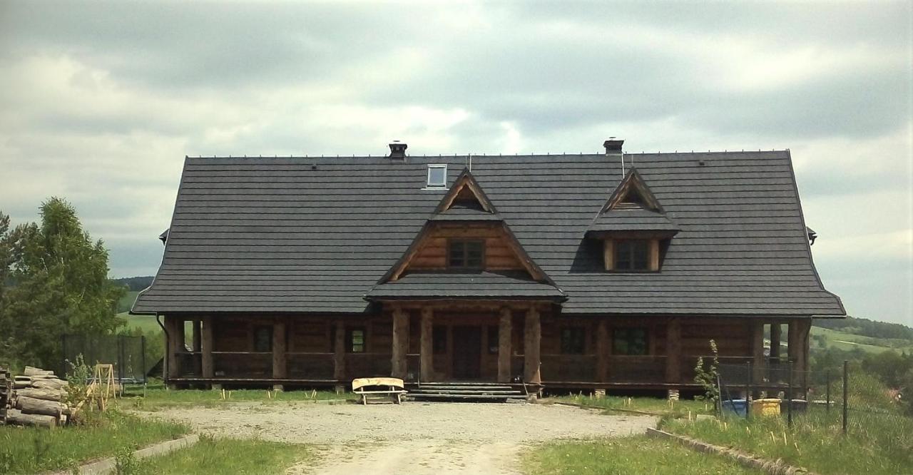 Hotel Chochlik Ustrzyki Dolne Exterior foto